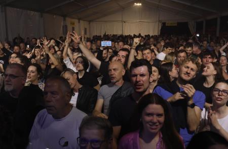 CERKNIŠKA NOČ KONCERT VLADO KRESLIN IN MALI BOGOVI 24 FOTO LJUBO VUKELIČ